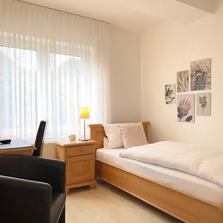 Hotel-Pension Hommen-3